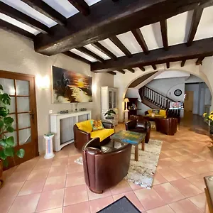 Hotell Porte De Camargue - Les Quais D'arles, Arles